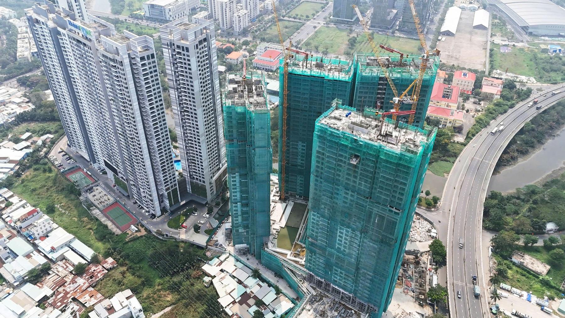 2. Toàn cảnh dự án nhìn từ cầu Phú Mỹ