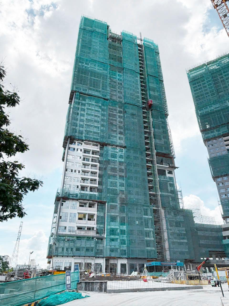 9. Tháp 12